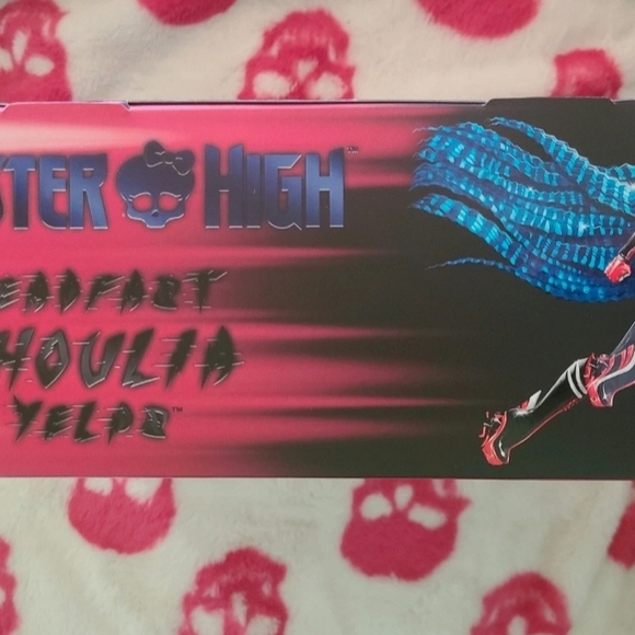 2024 SDCC COMIC CON EXCLUSIVE Monster High Deadfast Ghoulia Yelps‎ Doll Sealed - Picture 13 of 16